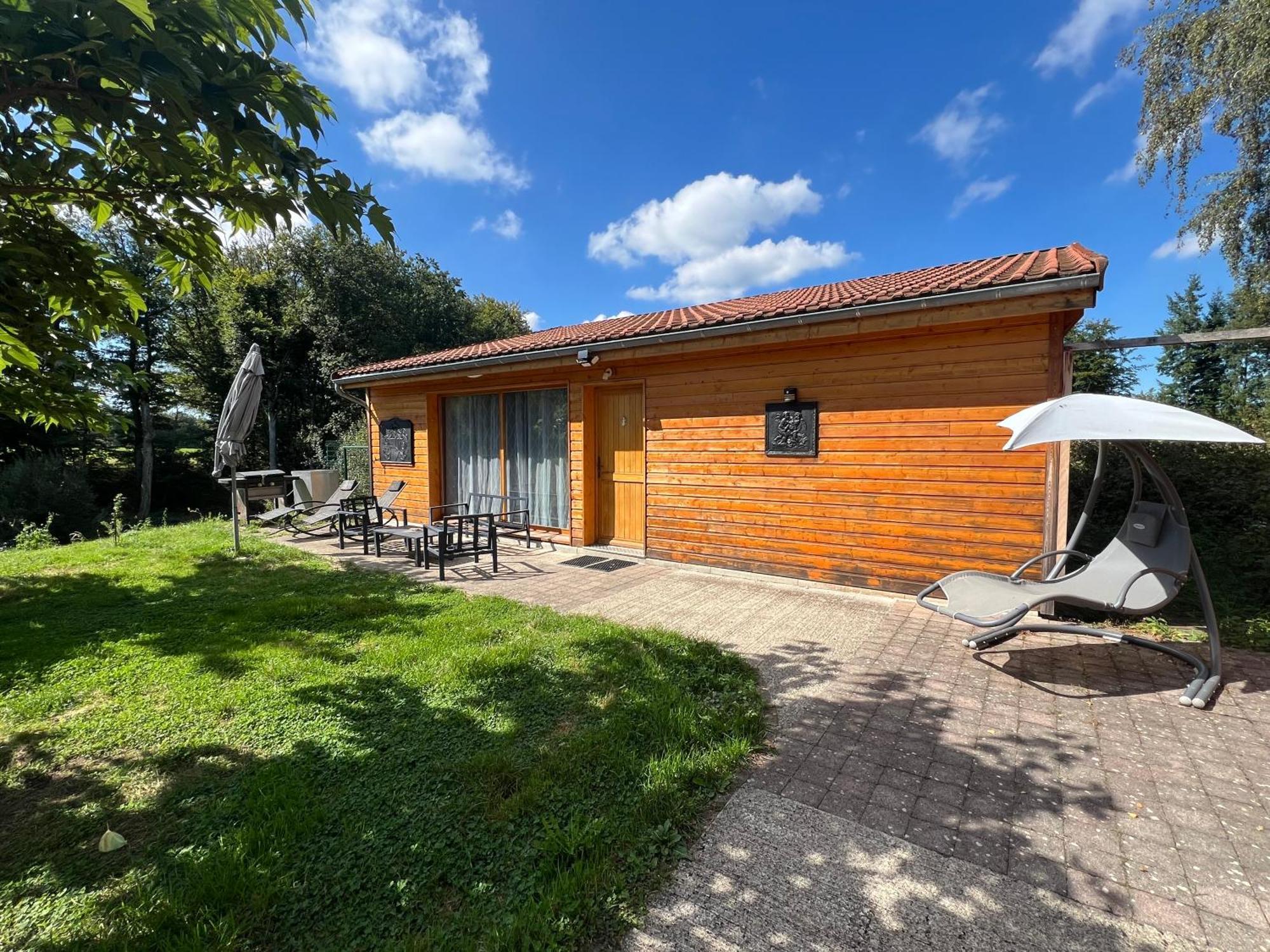 Chalet Des Anges Youx Extérieur photo
